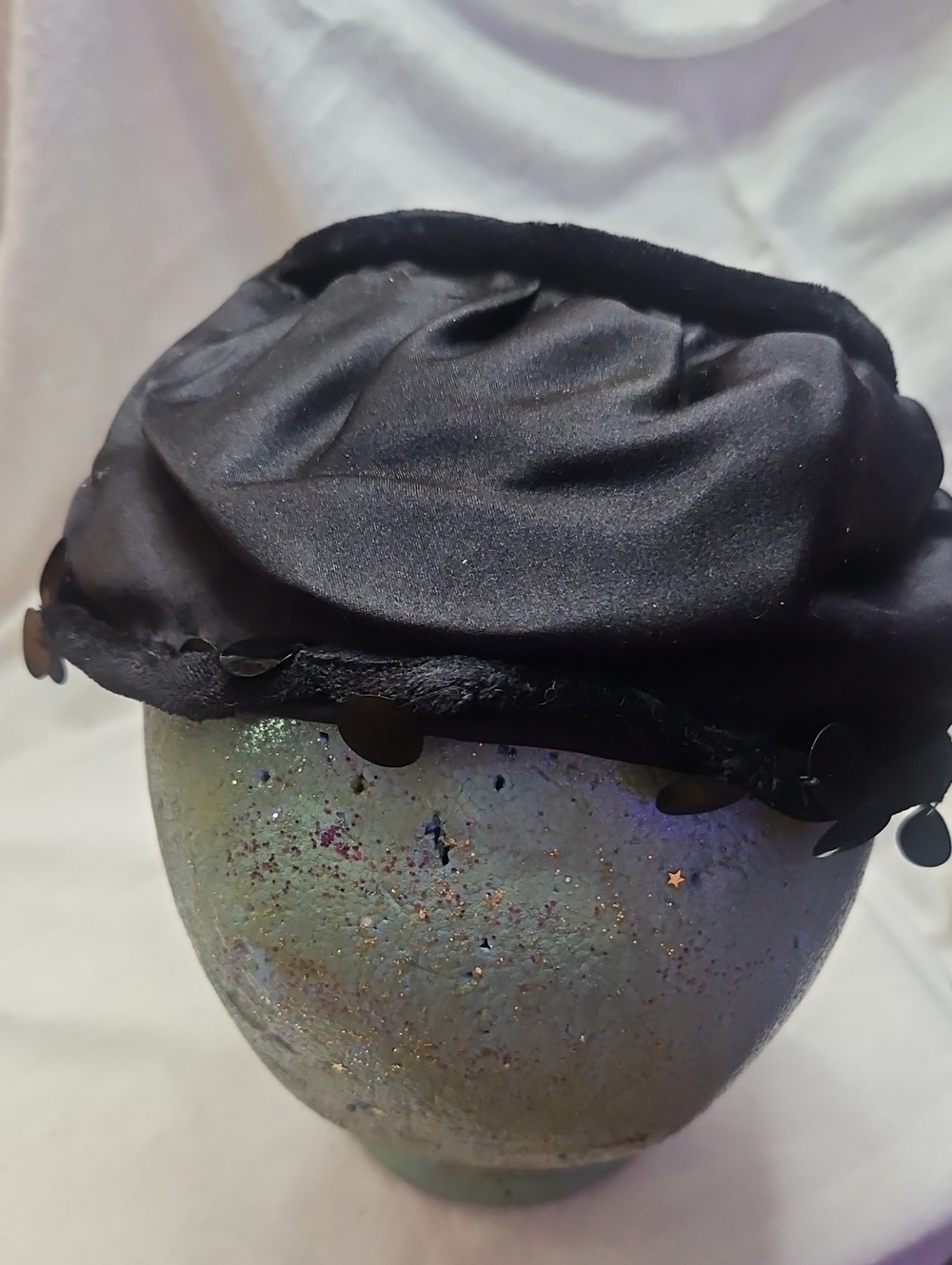 Vintage 50s Classic Black Satin Skull Hat